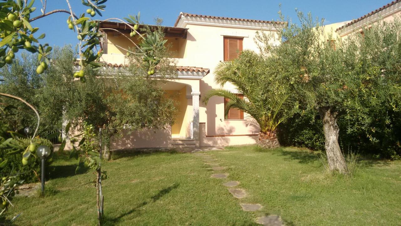 Sa Pira Villa Budoni Exteriör bild